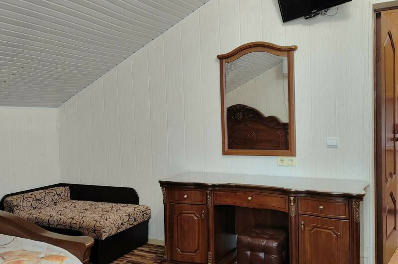 Евротрешка с кухней