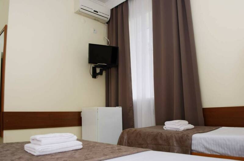 Стандарт 3-х местный номер с балконом