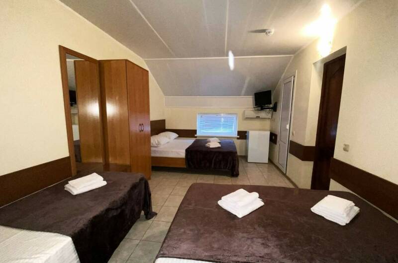 Стандарт 5-ти местный номер