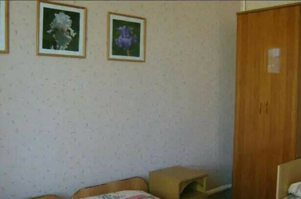 4-х местн «Эконом» с удобствами на этаже (Бежевый)