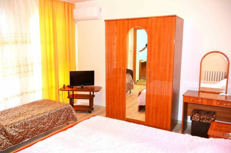 Двухкомнатный семейный номер