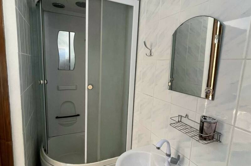 3-х местный с удобствами