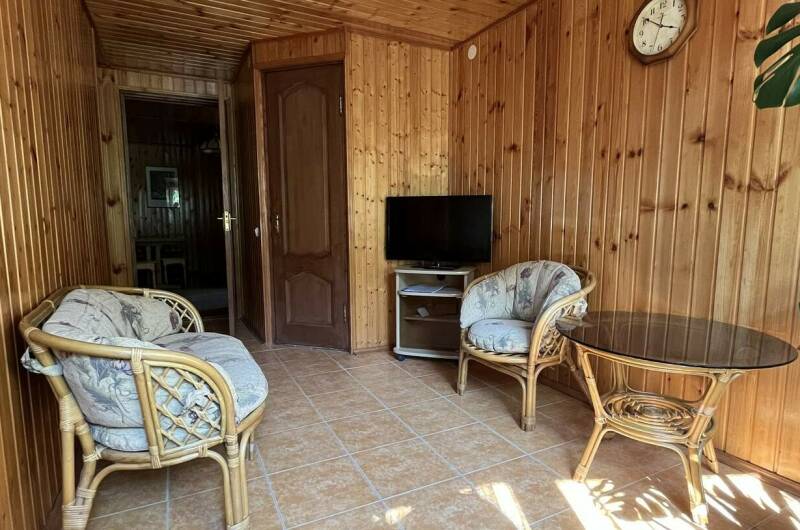 Двухкомнатное помещение с кухней 1353