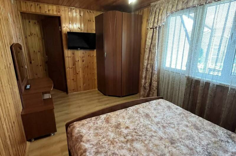 Двухкомнатное помещение с кухней 1353