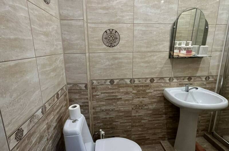 Двухместное помещение на втором этаже 444