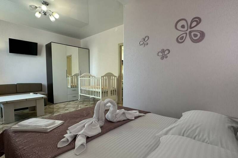 Двухкомнатный «Семейный» с кухней № 1