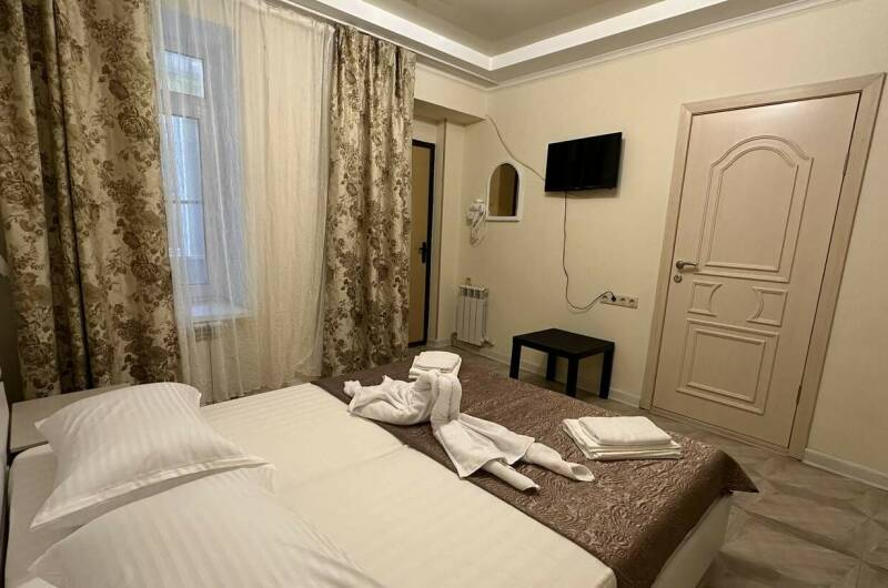 Двухкомнатный номер с миникухней № 3