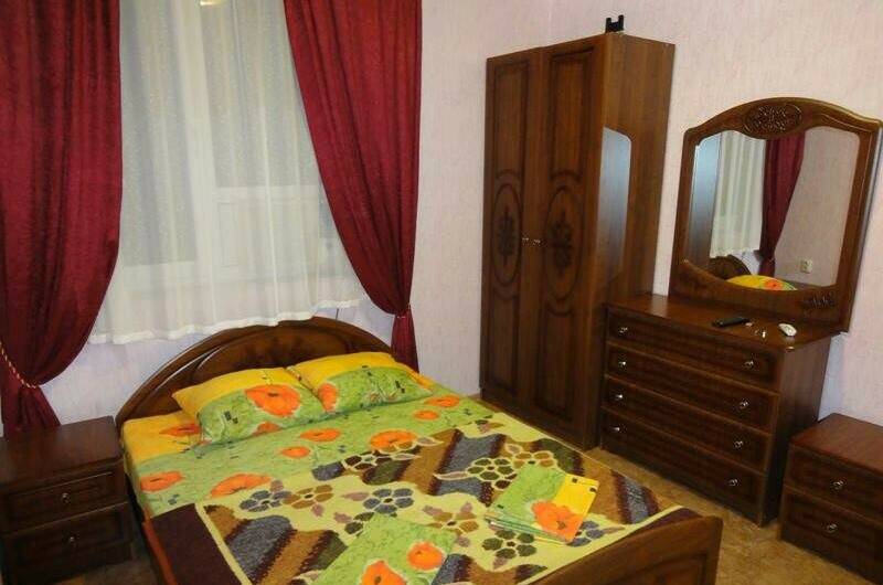 Двухкомнатный «Люкс» с кухней