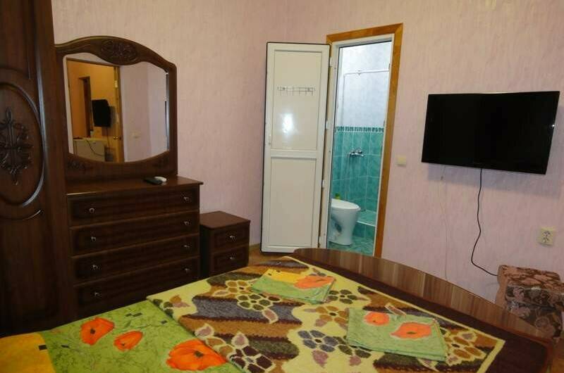 Двухкомнатный «Люкс» с кухней