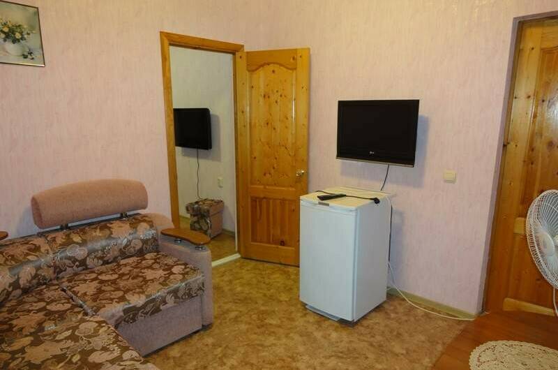 Двухкомнатный «Люкс» с кухней