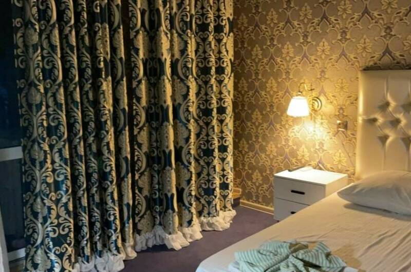 Трёхместный номер с балконом