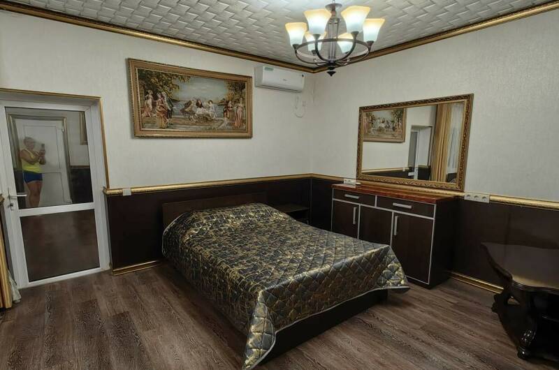 Номер «Люкс» на 4 человека