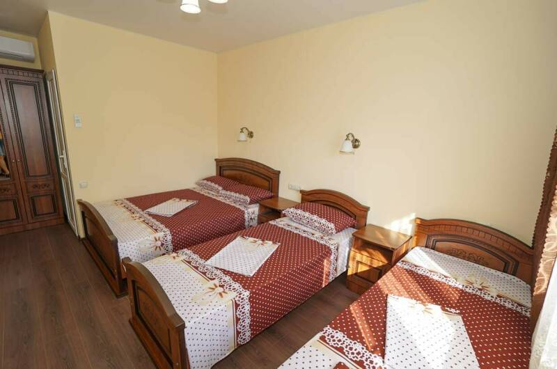 Четырехместная комната с удобствами «Комфорт»