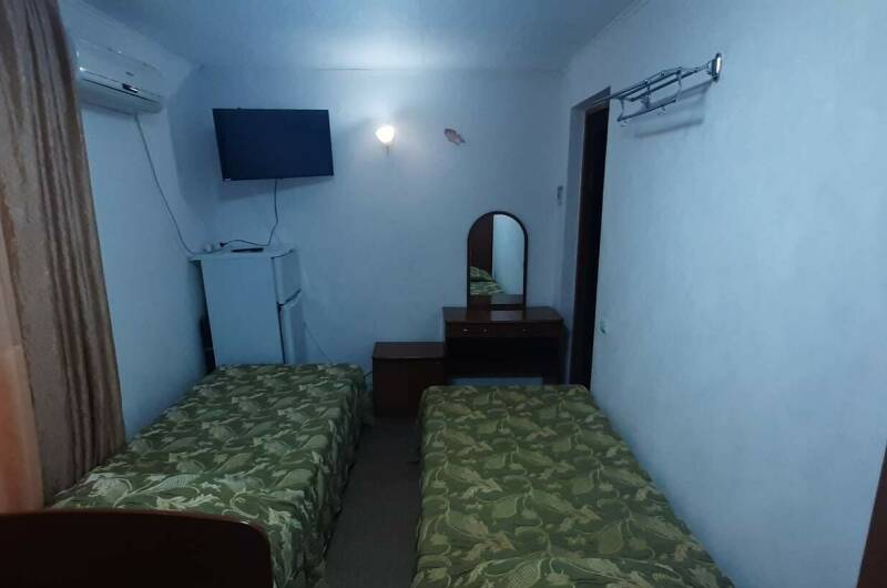 Четырёхместный с удобствами — 1 Этаж