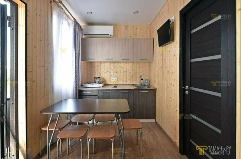 Двухкомнатный шестиместный номер (1)