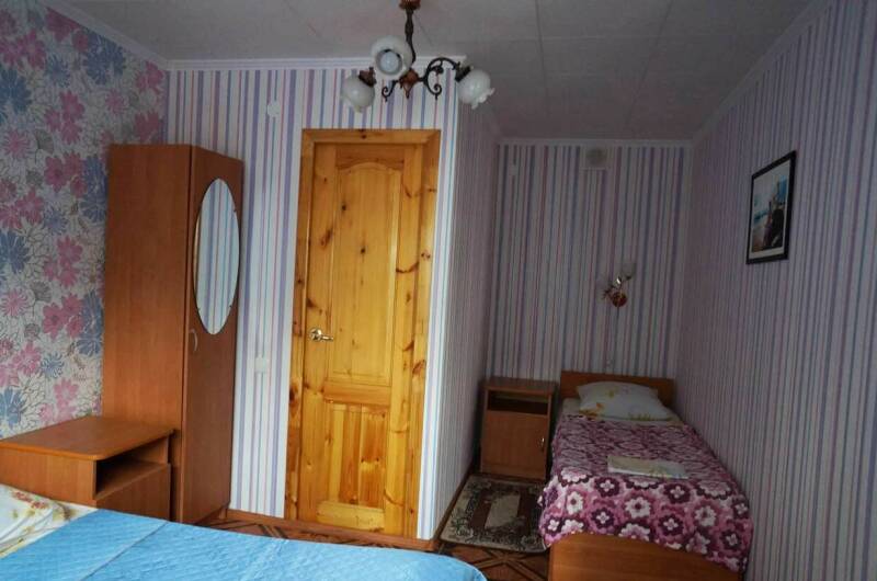 № 11 Стандарт 3-х местный с беседкой