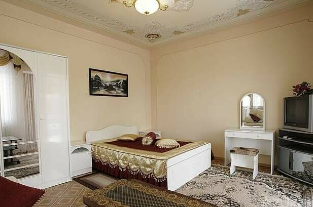 3-х местный «Люкс» с мини-кухней