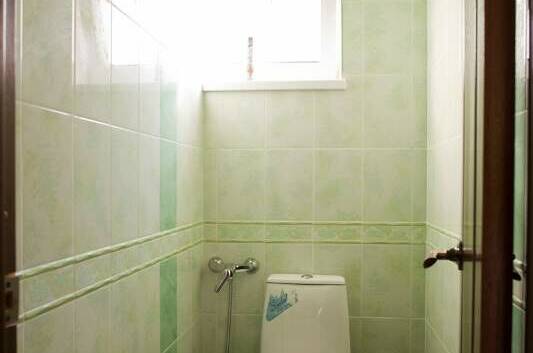 Люкс 3-х комнатный с кухней 6−9 чел