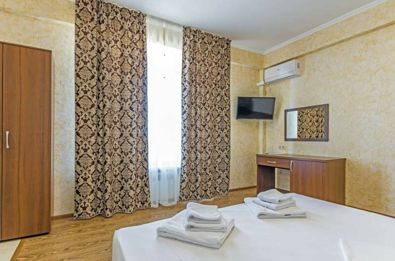 Семейный номер с балконом с прямым видом на море