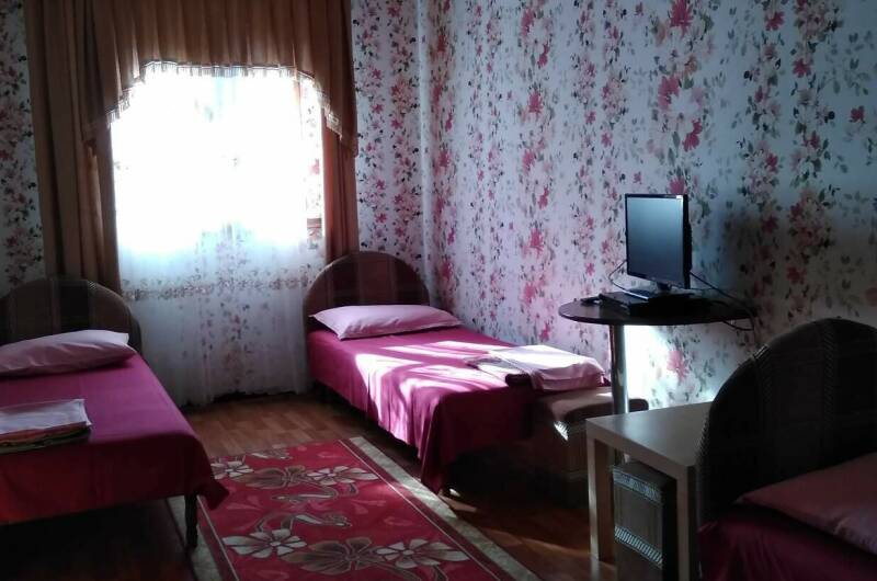 Домик двухкомнатный