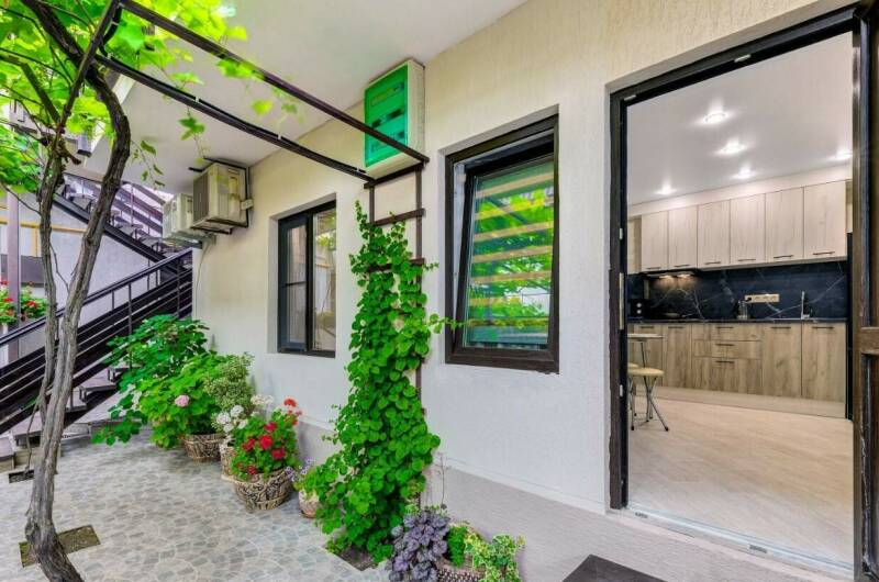 «Люкс» с кухней