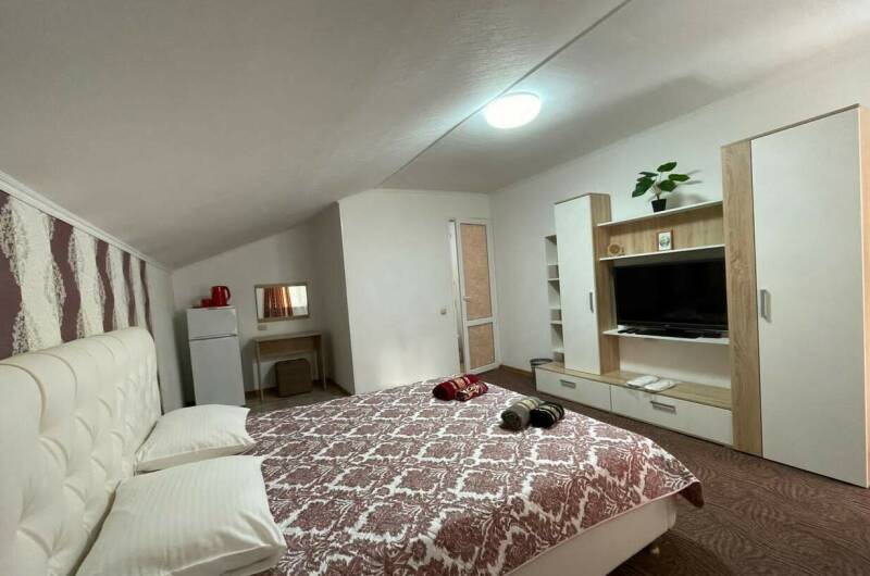 Люкс 2х мест. с ванной комнатой