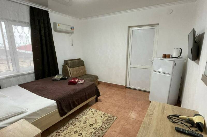 3 х мест. с видом на на море из окна