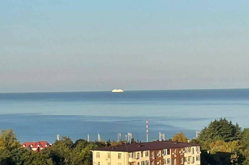 3 х мест. с видом на на море из окна
