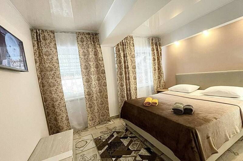 Апартаменты двухкомнатные с кухней-1номер