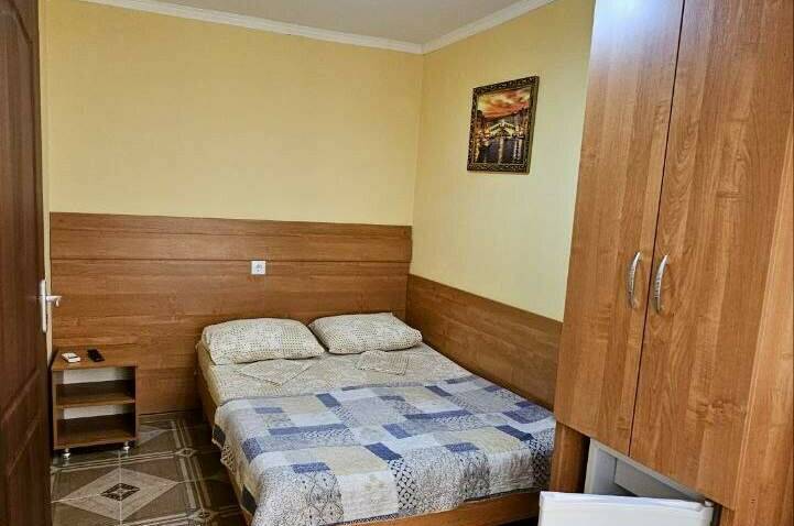 Двухкомнатный блок (душ+туалет на 2 комнаты)