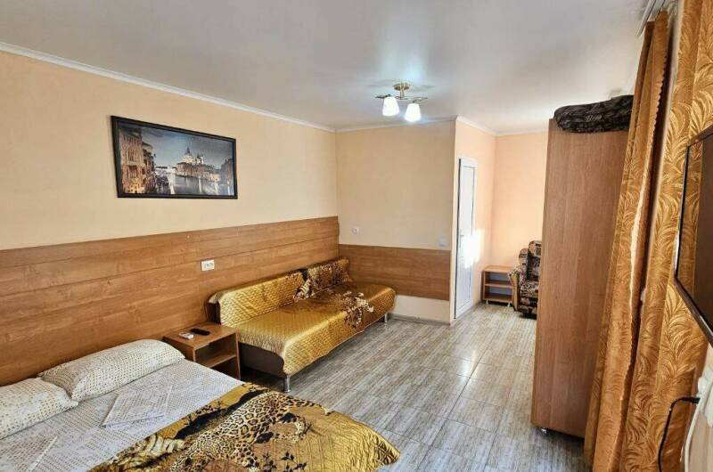 4х (5ти)местный стандарт (с балконом)