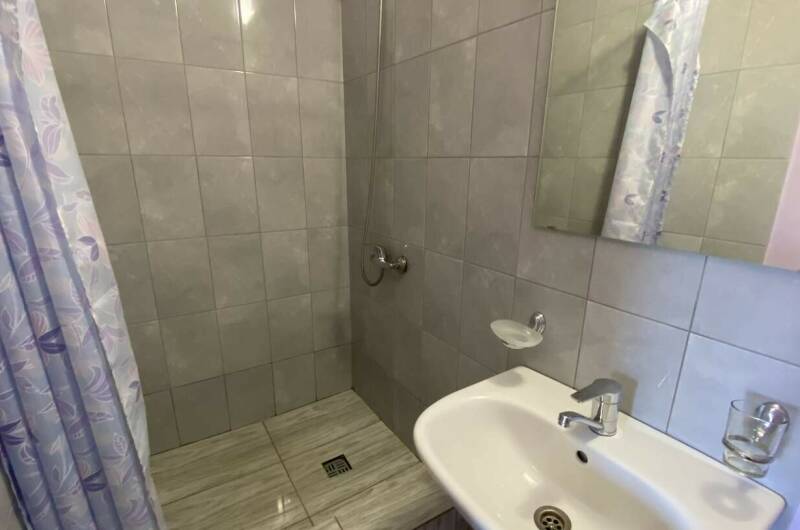 2 этаж № 1 трехместный номер