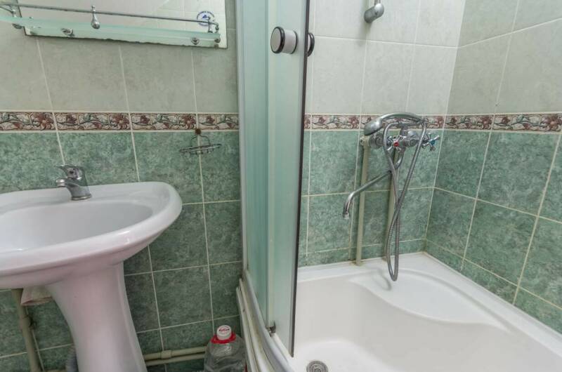 2-х местный полу люкс на 3 этаже (бордовая ком.)