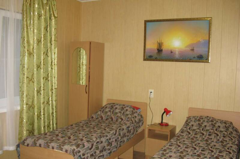 Четырехместный