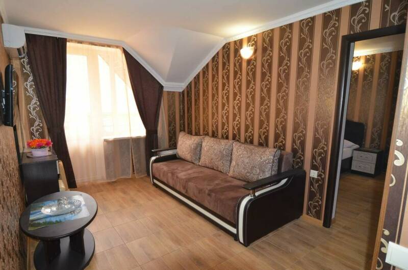 Двухкомнатный четырехместный «Люкс»