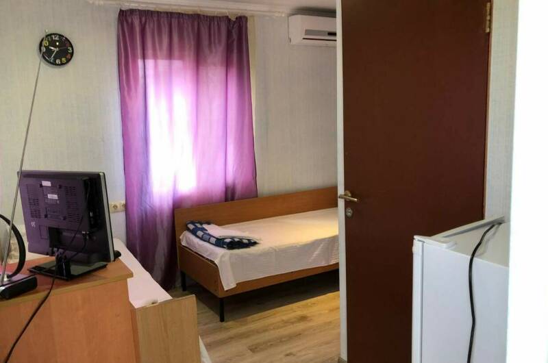 Номер 3-х местный (1 категория, удобства в номере)