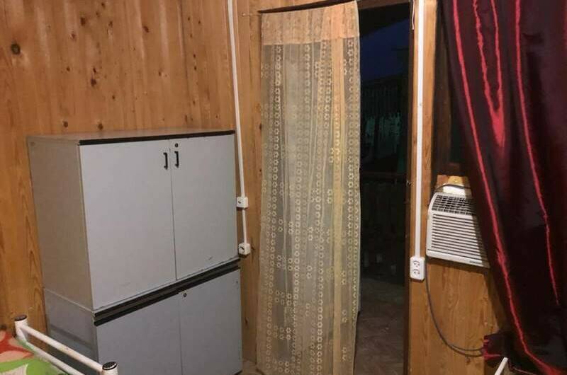 Номер 3−х местный (2 категория, удобства на блок)