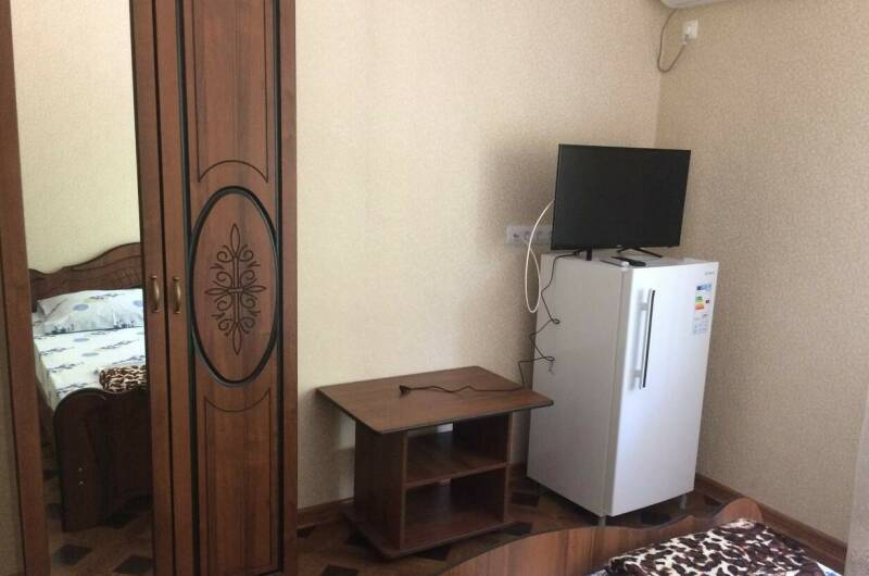 Трёхместный номер № 9