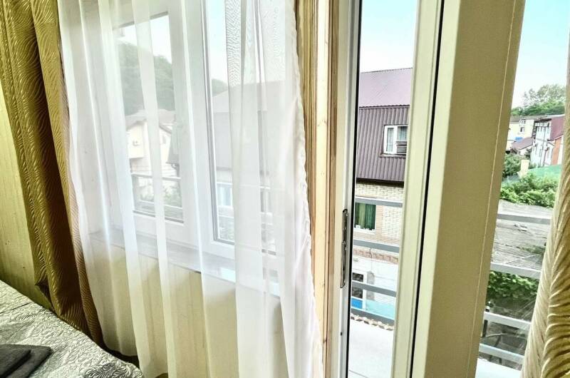 Категория «Стандарт» (3 этаж) 3−1