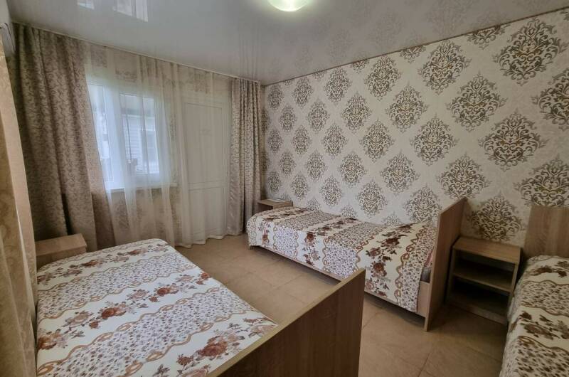 Трехместная комната с кондиционером