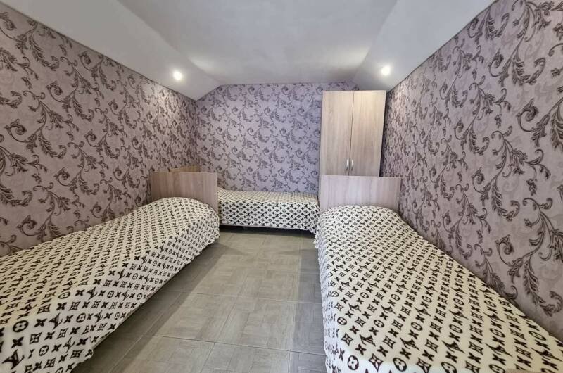 Трехместная комната с кондиционером