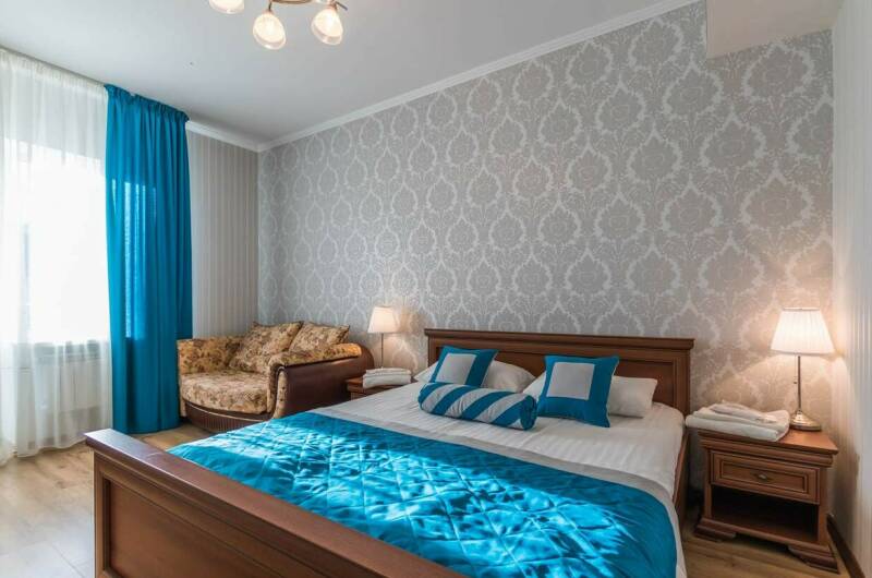 Комфорт, трехэтажный корпус