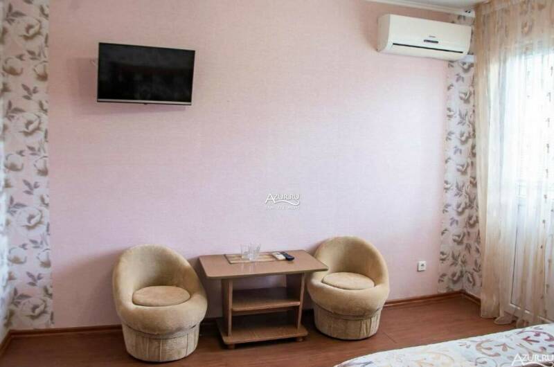 Трехместный с удобствами