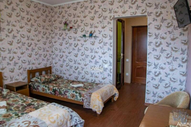 Трехместный с удобствами