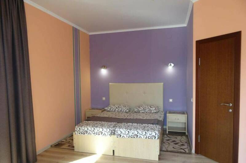 Комната для 2х человек с ребёнком и видом на море