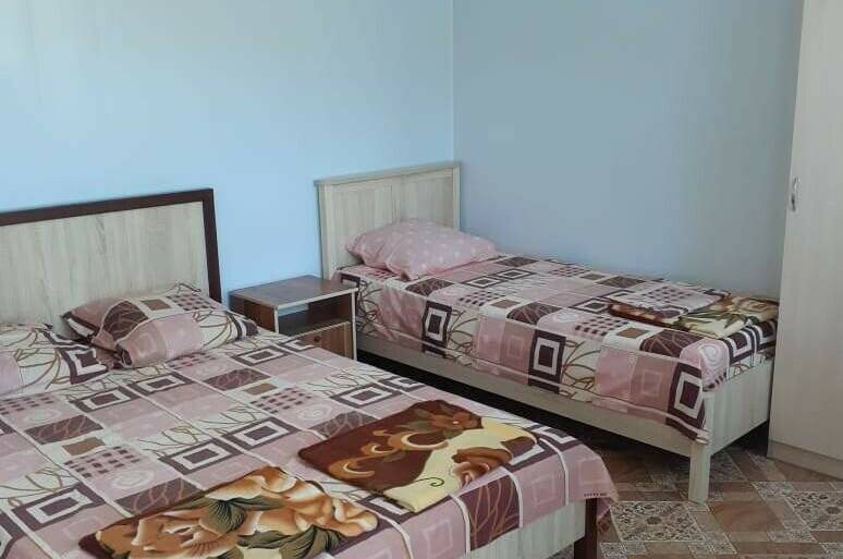 Номер двухкомнатный со своей кухней