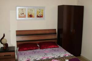 Изображение Изображение гостиницы "Частный дом на ул. Революционной, 136 (У Ларисы)" #1 #1