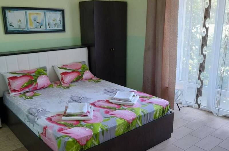 3-х местная комната с балконом