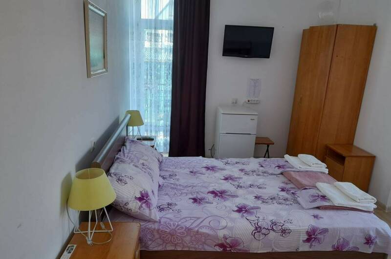 4-х местная комната с балконом