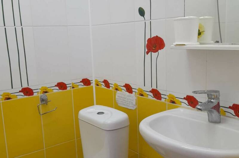 4-х местная комната с балконом